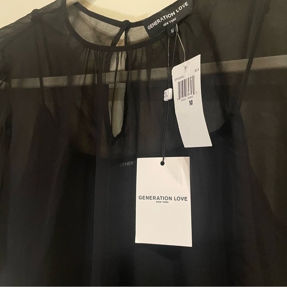 Generation Love Abella Silk Puff Sleeve Top NWT Medium - Picture 5 of 9